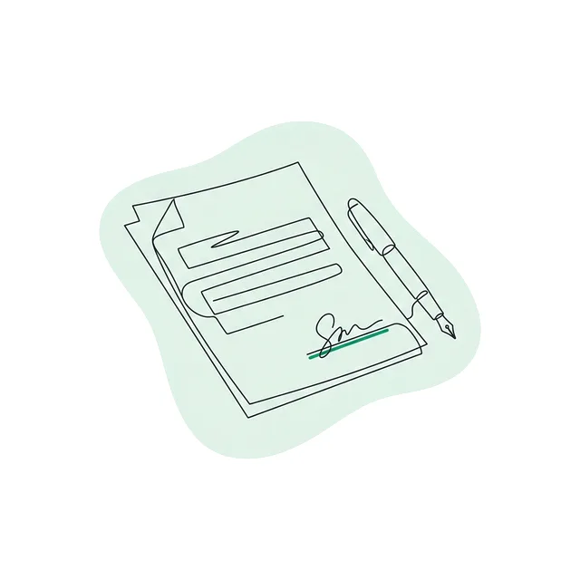 Main signant un contrat d’assurance avec un stylo